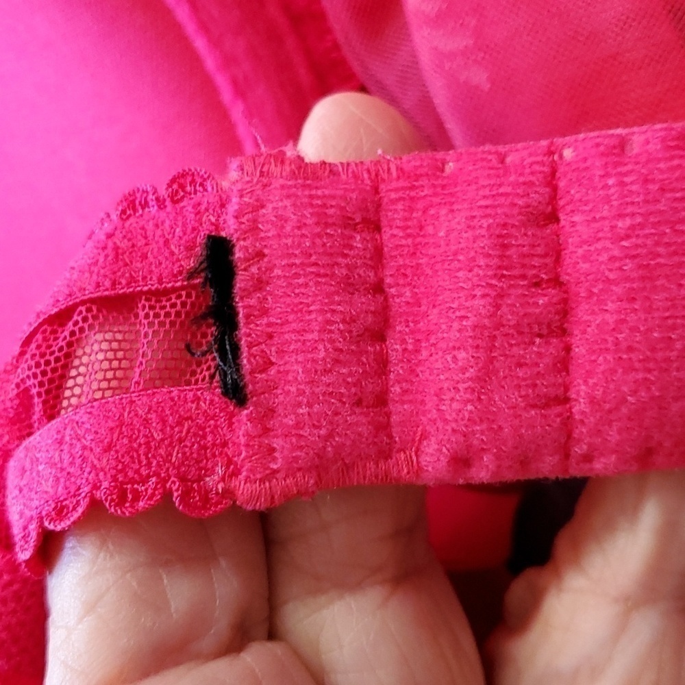 Sexy pink night camisole. No tags, I'm thinking a medium. Lovely fabri… - Picture 13 of 14
